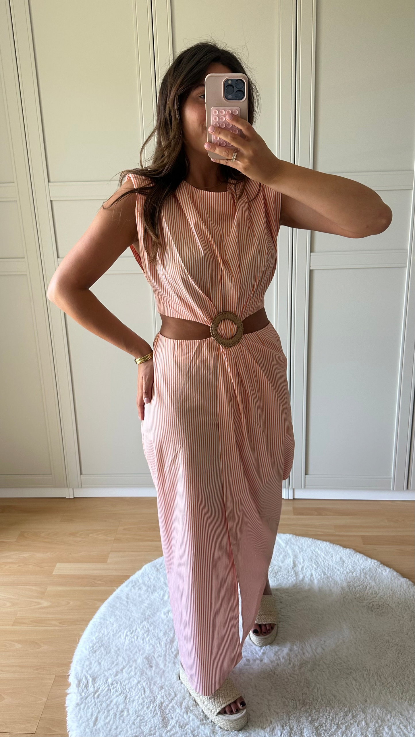 Robe Melia