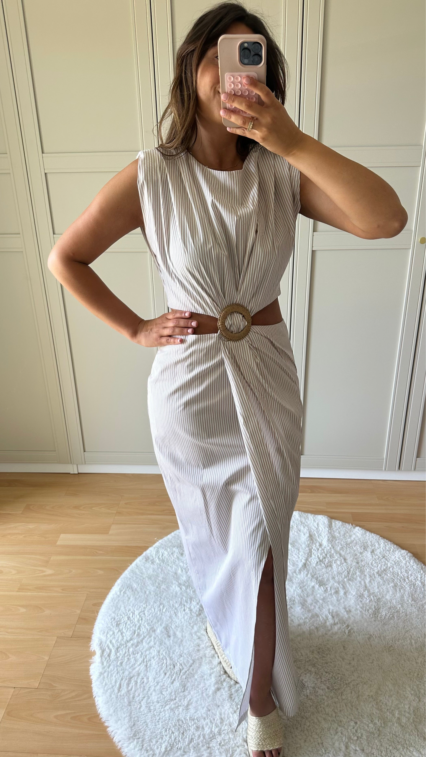 Robe Melia